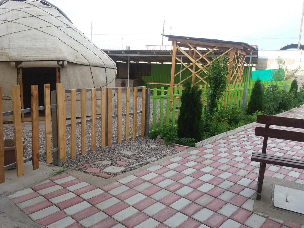 Guest House Arbat Cholpon-Ata Exteriér fotografie